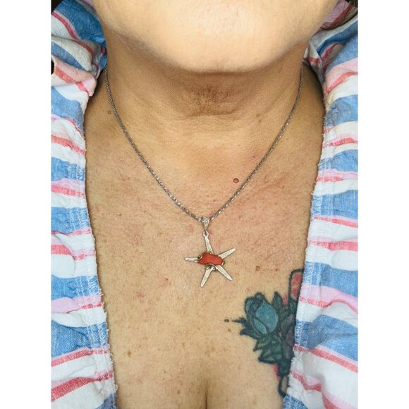 Vintage Sterling Silver 925 Chain Necklace w/ Starfish Pendant Red Coral Center - Picture 6 of 15
